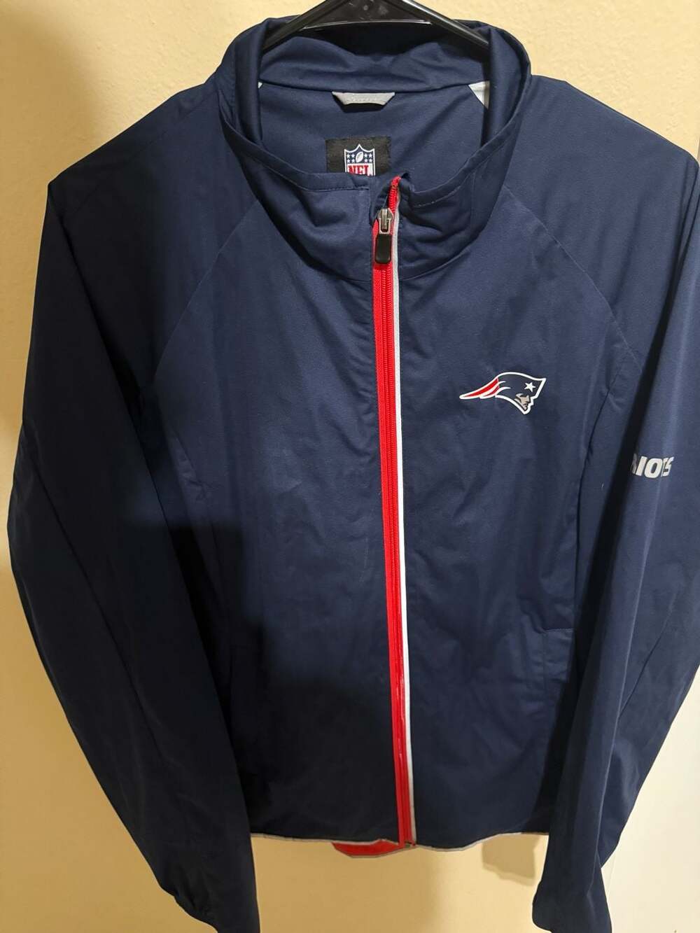 NFL Team Apparel New England Patriots Women Full Zip Jacket Navy Blue XL